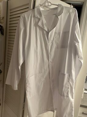 Unisex White Lab Coat with White Buttons